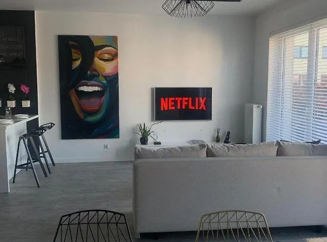 Lejlighed Two-levels Penthouse With A Garden In The City Center *